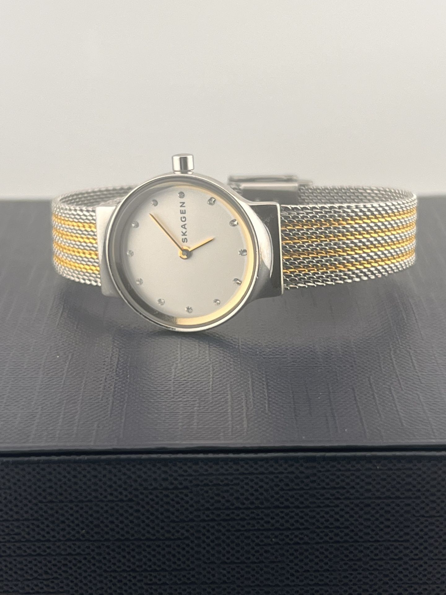 Skagen Freja Crystal White Dial Ladies Watch SKW2698