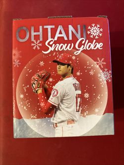 Shohei Ohtani Snow Globe