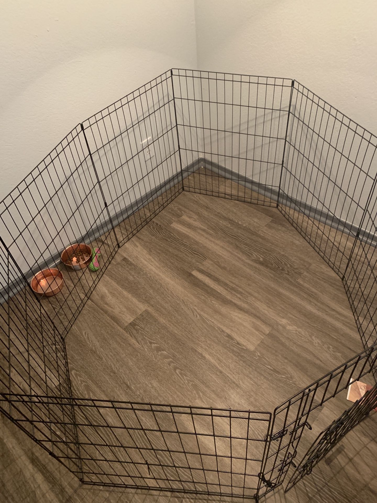 Brand New Dog Play Pen