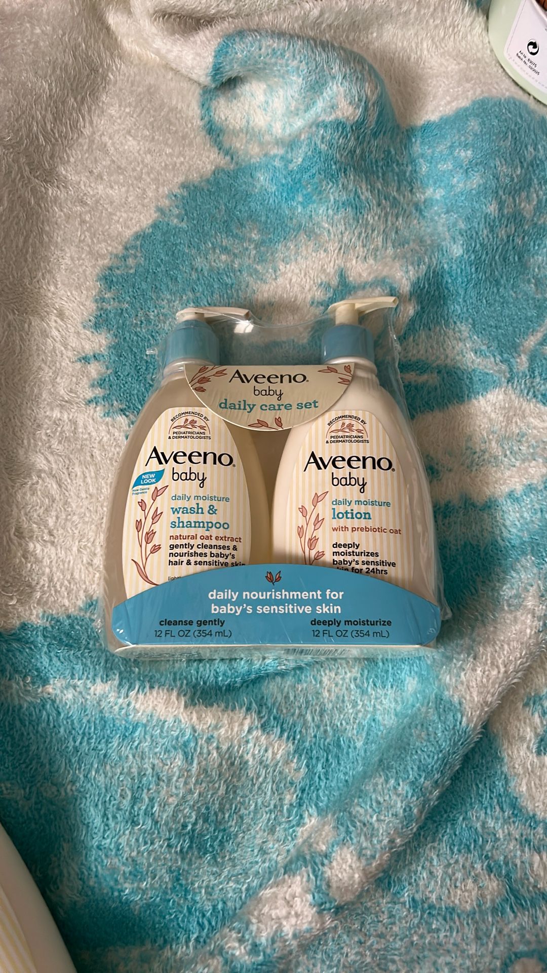Aveeno Gift Set