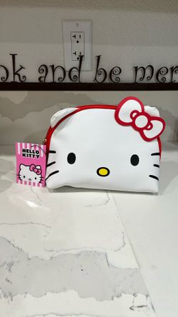 Hello Kitty Makeup Bag