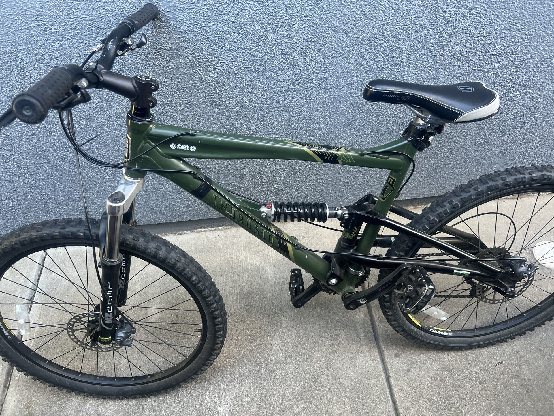 Haro Extreme X3 Mountain Bike
