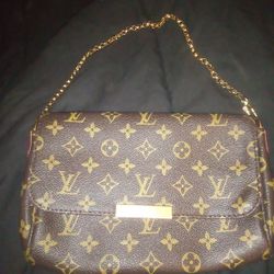 Louis Vuitton Favorite 
