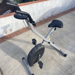 Exercise Bike Electronic Battery Operated Works Fine!