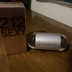 212 Sexy Eau de Parfum by Carolina Herrera