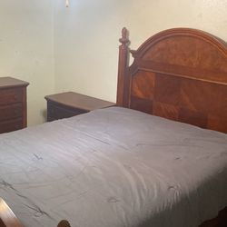 Queen Bedroom Set