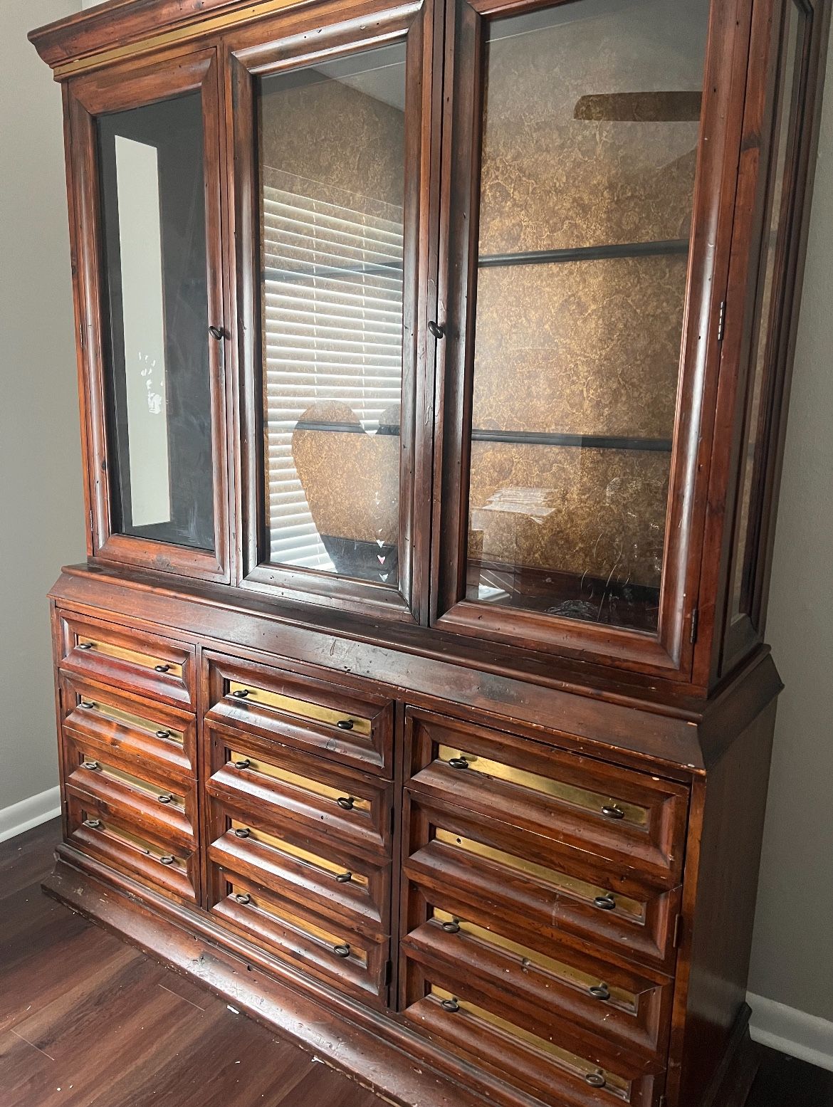 China Cabinet 