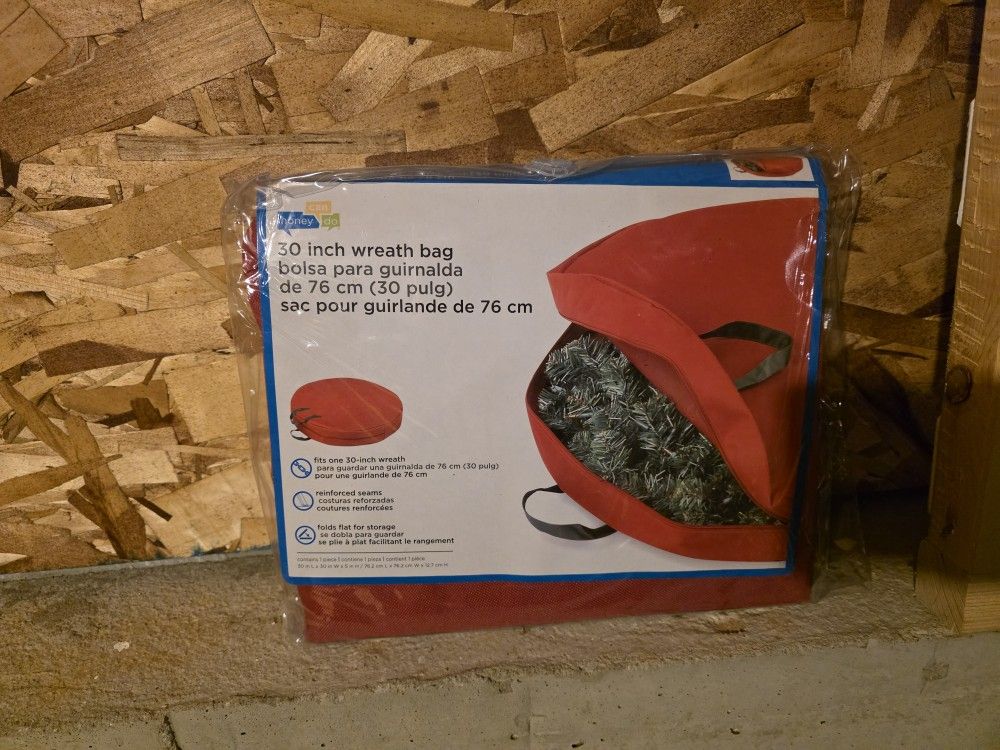 Honey Can Do 30 inch Wreath Bags