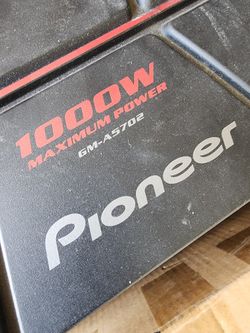 Pioneer 1000w GM-A5702