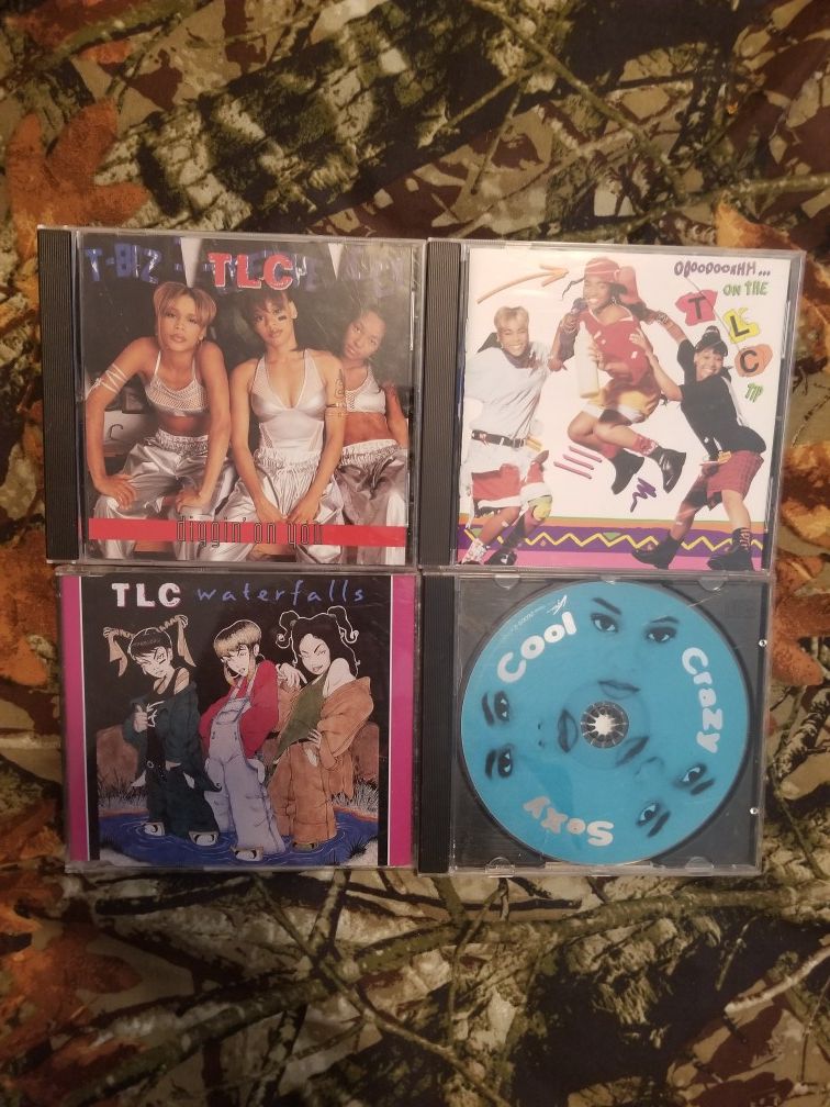 TLC CD lot