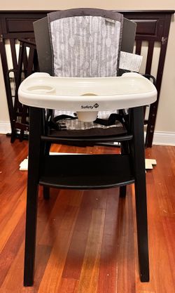 Safety First Beaumont Wood High Chair