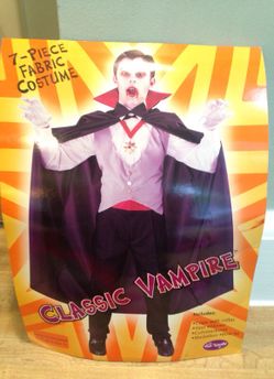 Complete Classic Vampire Child's Halloween Costume (Up to Size 12)