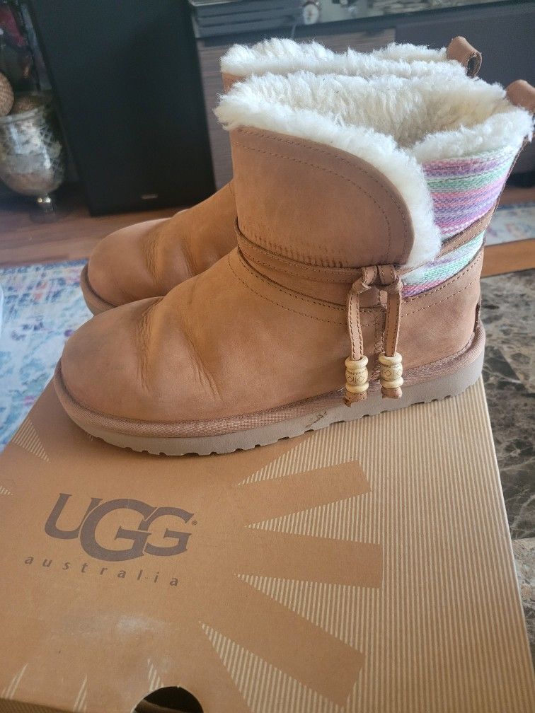 Uggs Womans 7.