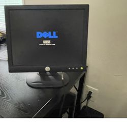 Dell   (Desktop Computer )