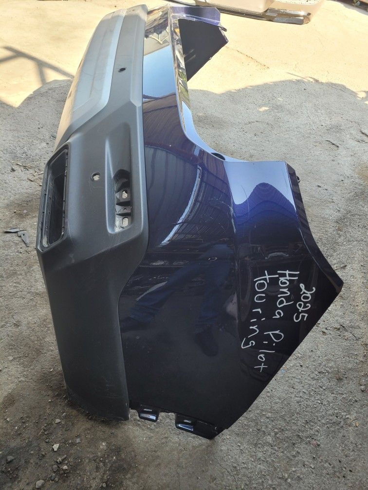 2025 Honda Pilot Touring Rear Bumper And Lower Balance