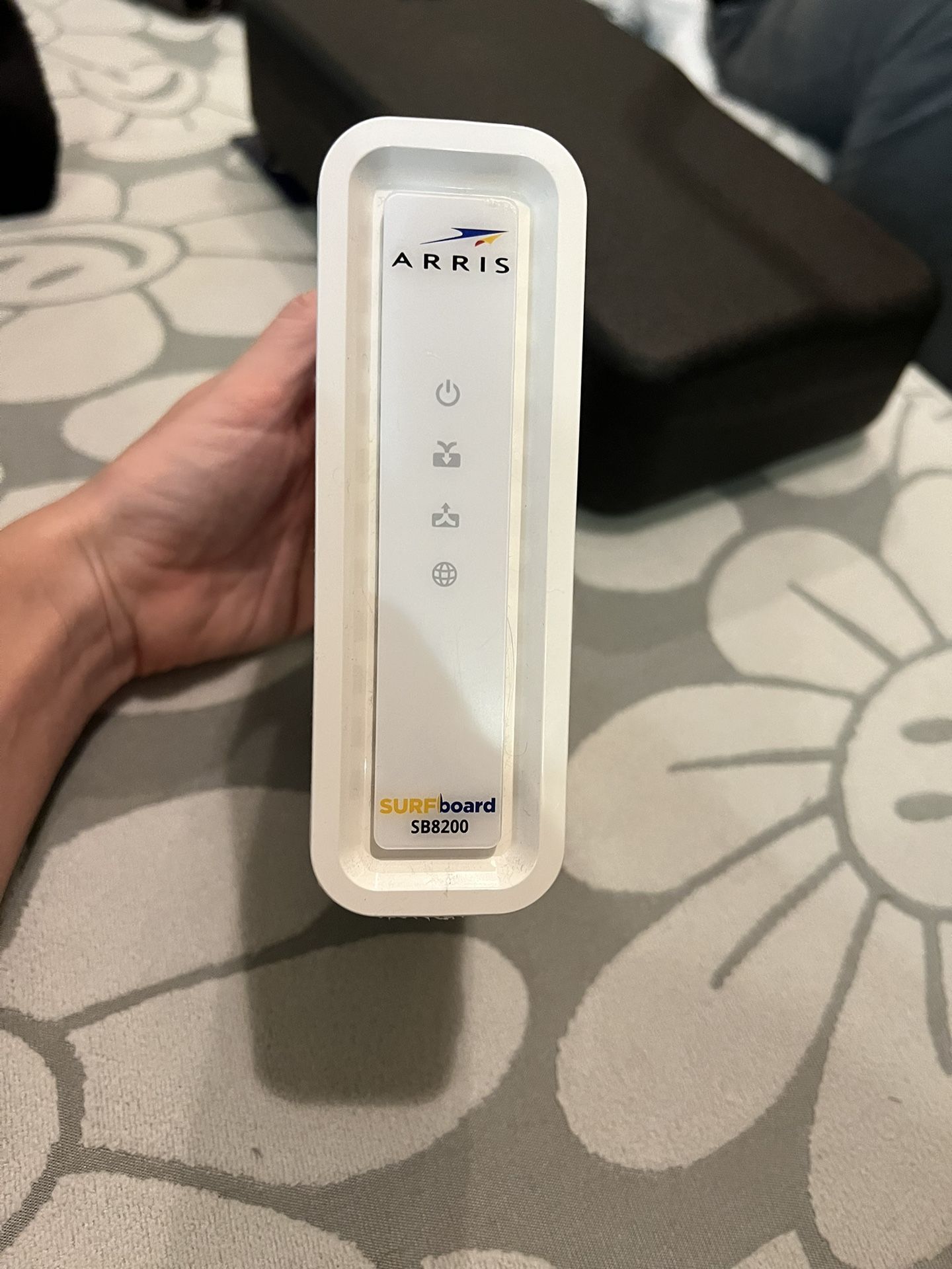 Arris SURFboard Cable Modem