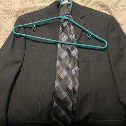 Michael Strahan 3- Piece Suit