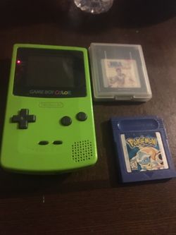 GAME BOY COLOR WITH 3 GAMES