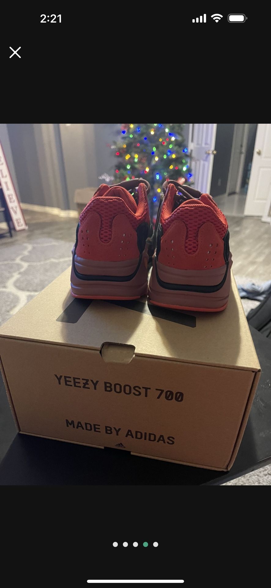 Yeezy 700 Hi Red Res Size