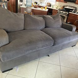9 foot sofa