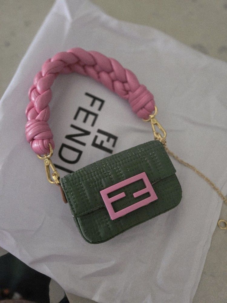 Fendi Nano Baguette