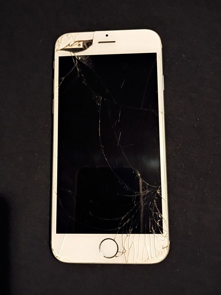 Apple iPhone 6 for repair or parts
