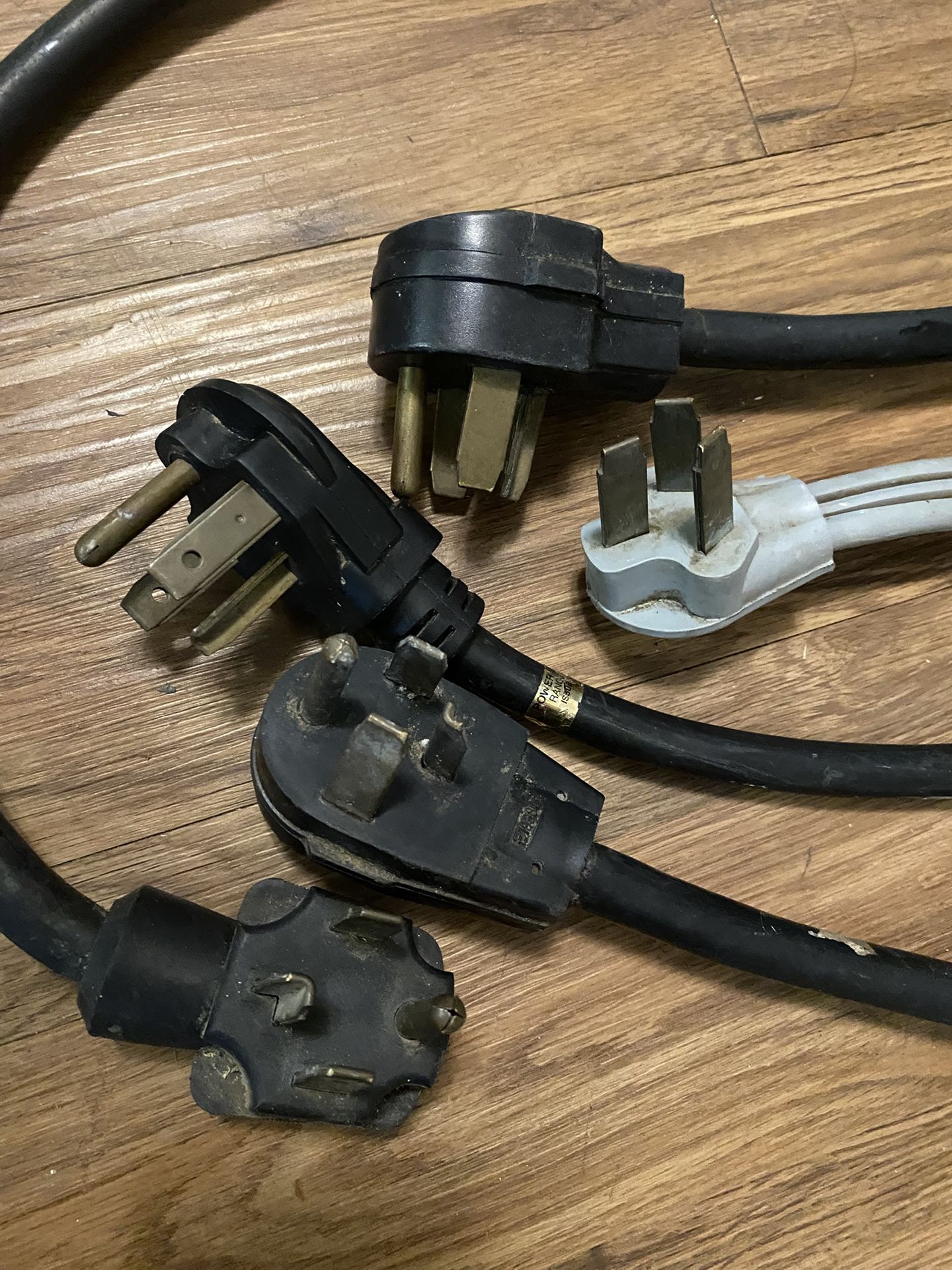 STOVE AND DRYER CONNECTIONS / $20 Each 