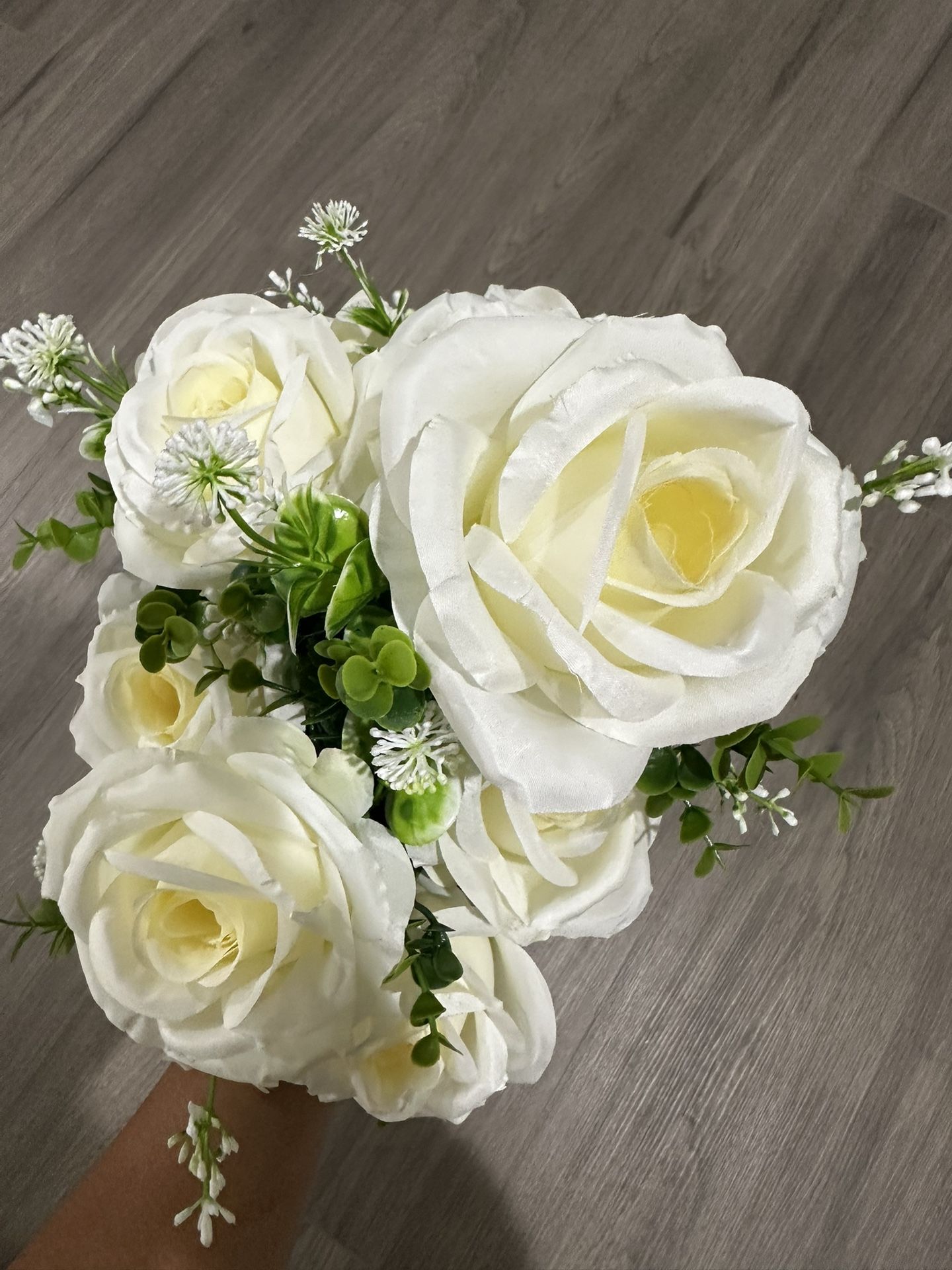 Artificial Flower Bouquet (White Rose)