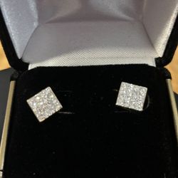 14k Diamond Earrings 