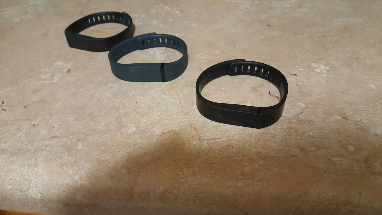 3 fitbits no changer 50 obo