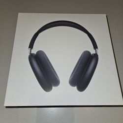 Apple AirPods Max w/ Smart Case Unopened 