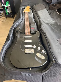 Squire Stratocaster Electric Guitar