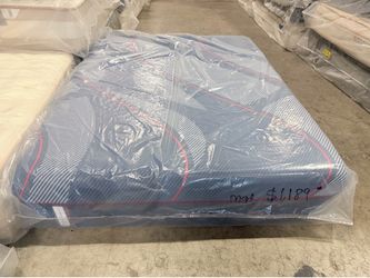 Queen mattress Sealy posturepedic elite high point II