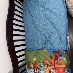 Toddler bed