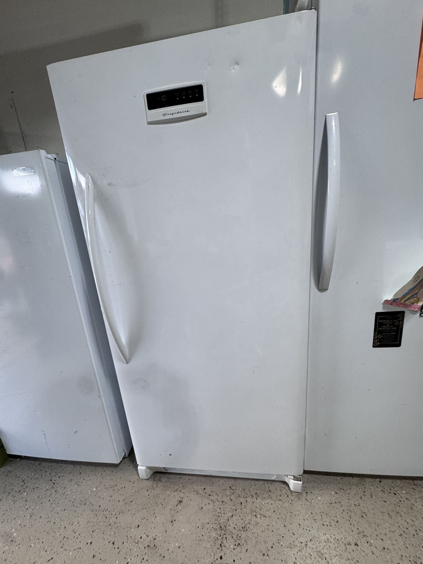 Upright Deep Freezer