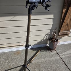 BikeHand Bike Repair Stand