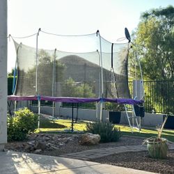 15’ Trampoline/ Anchors