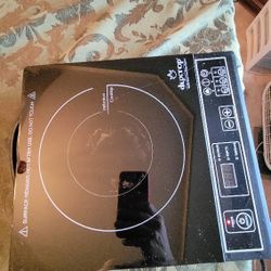 Duxtop 1800W Portable Induction Cooktop Countertop Burner, Silver 8120MC/BT-180G3