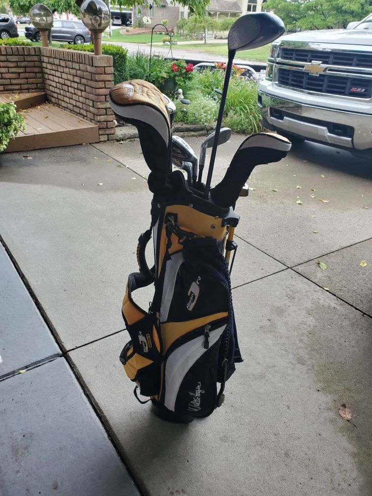 Kids Golf Clubs (8 Clubs)