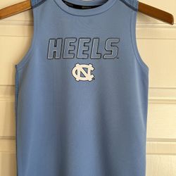 kids sz S UNC tarheels shirt