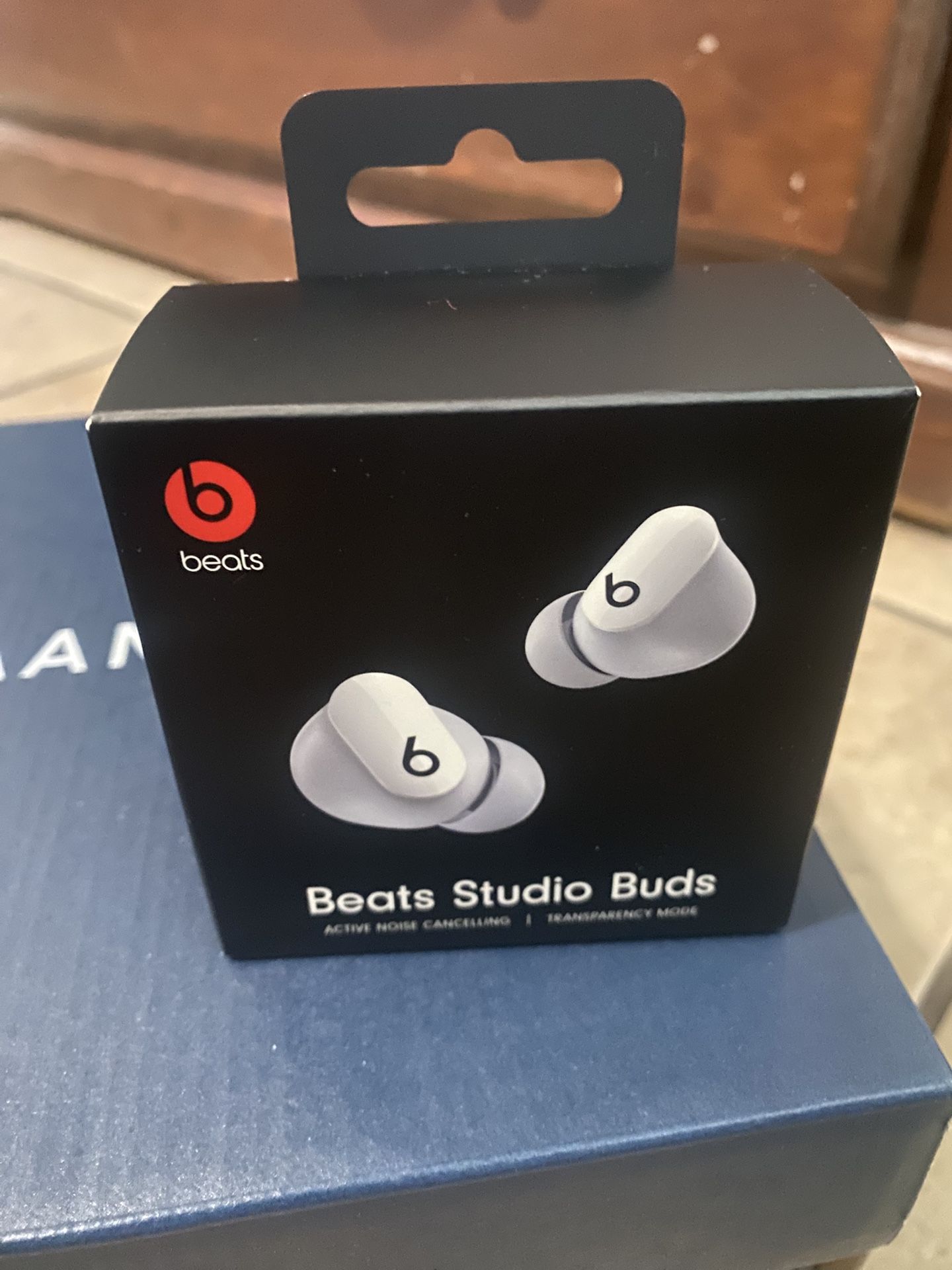 Beats Studio Buds