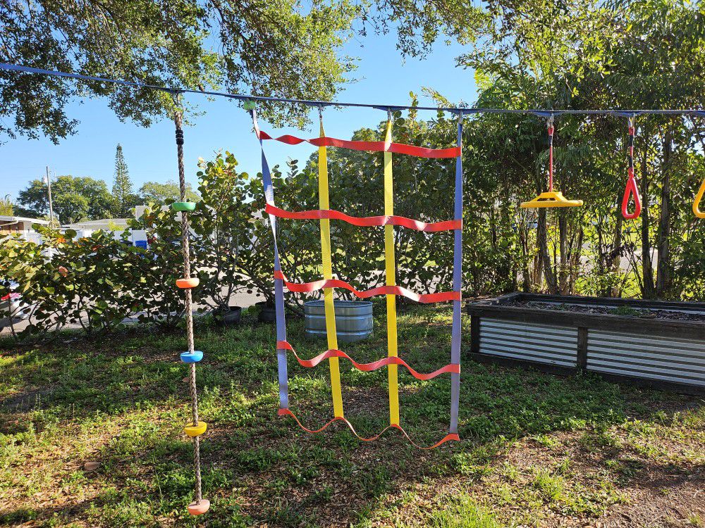 KIDS NINJA OBSTACLE COURSE