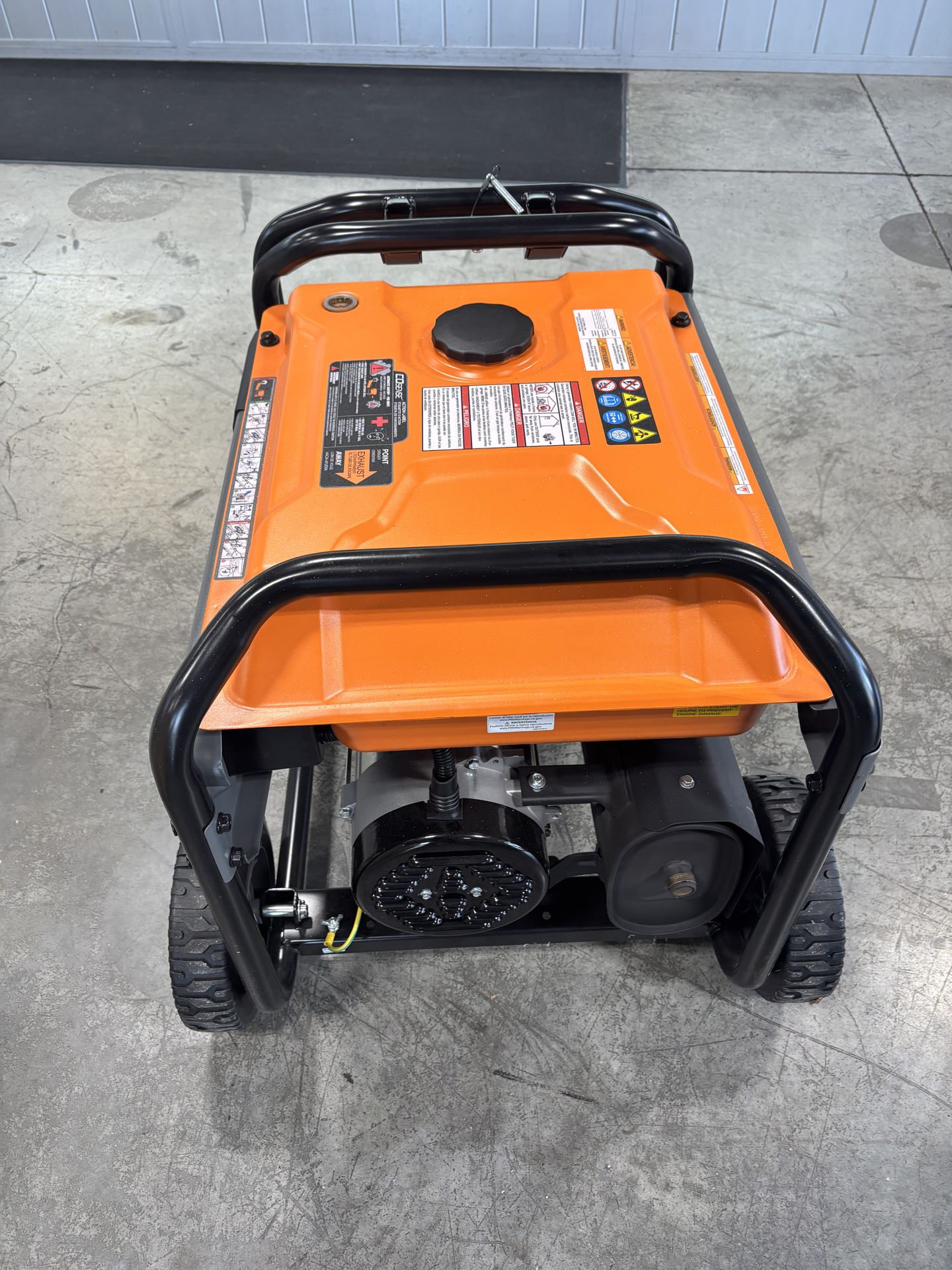 Generac 5500 Gas Powered Generator for Sale in Tampa, FL - OfferUp