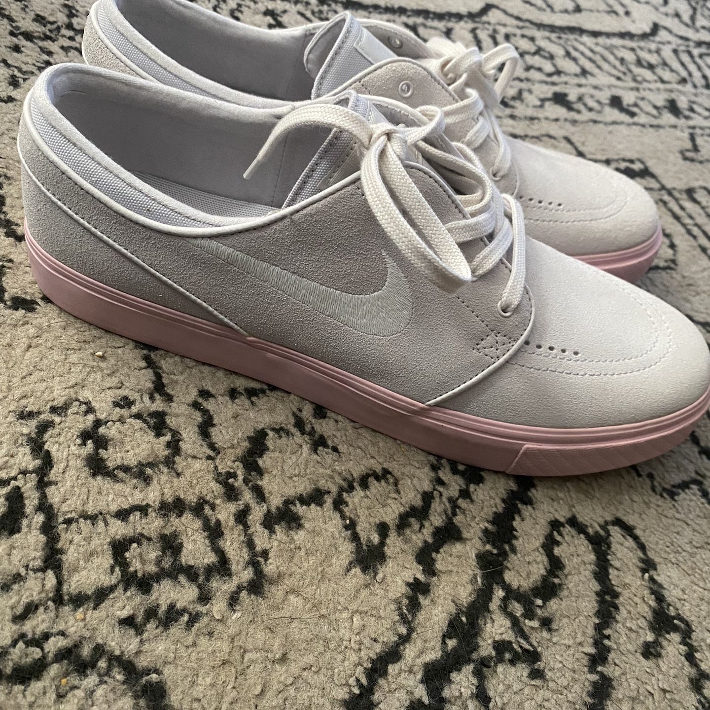 Janoski bubblegum hot sale