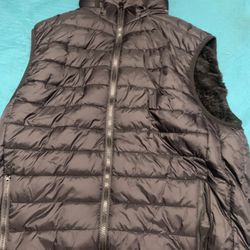 Puffer Vest Tag Still On