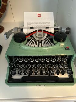 LEGO Typewriter (21327)