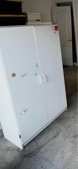 White cabinet