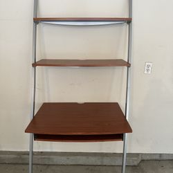 Space Efficient Desk 