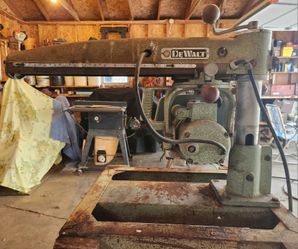 Vintage DeWalt Radial Arm Saw