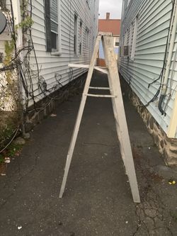 6 feet aluminum step ladder